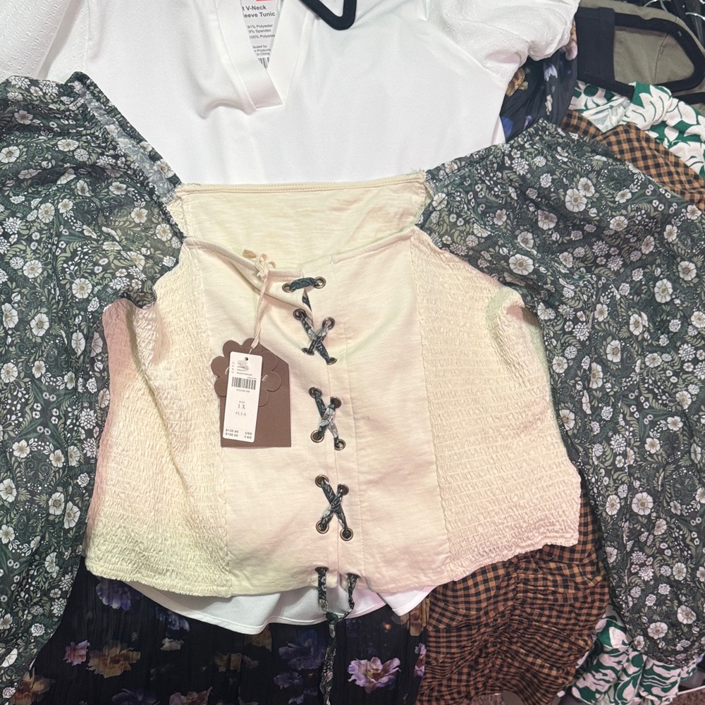 Floral Puff Sleeve Blouse